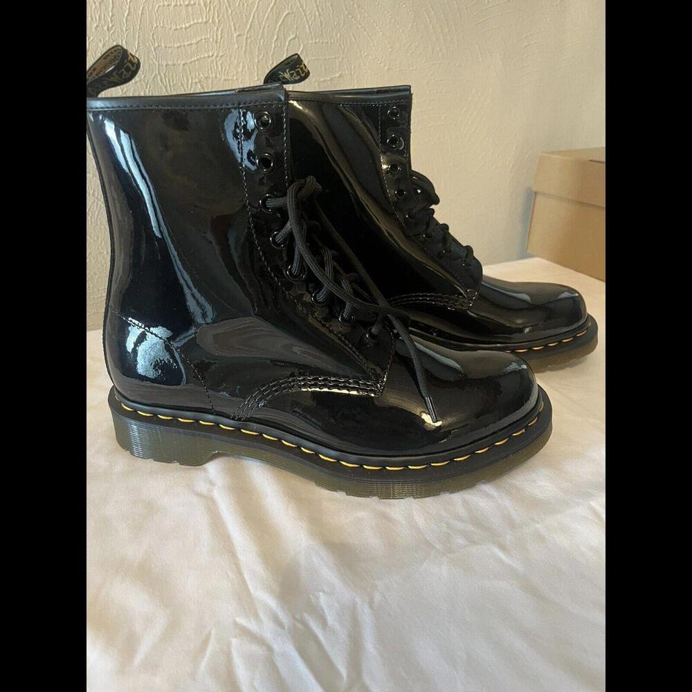 Dr.Martens 1460 W Women's  Size 10 Black Leather Boots Patent Lamper